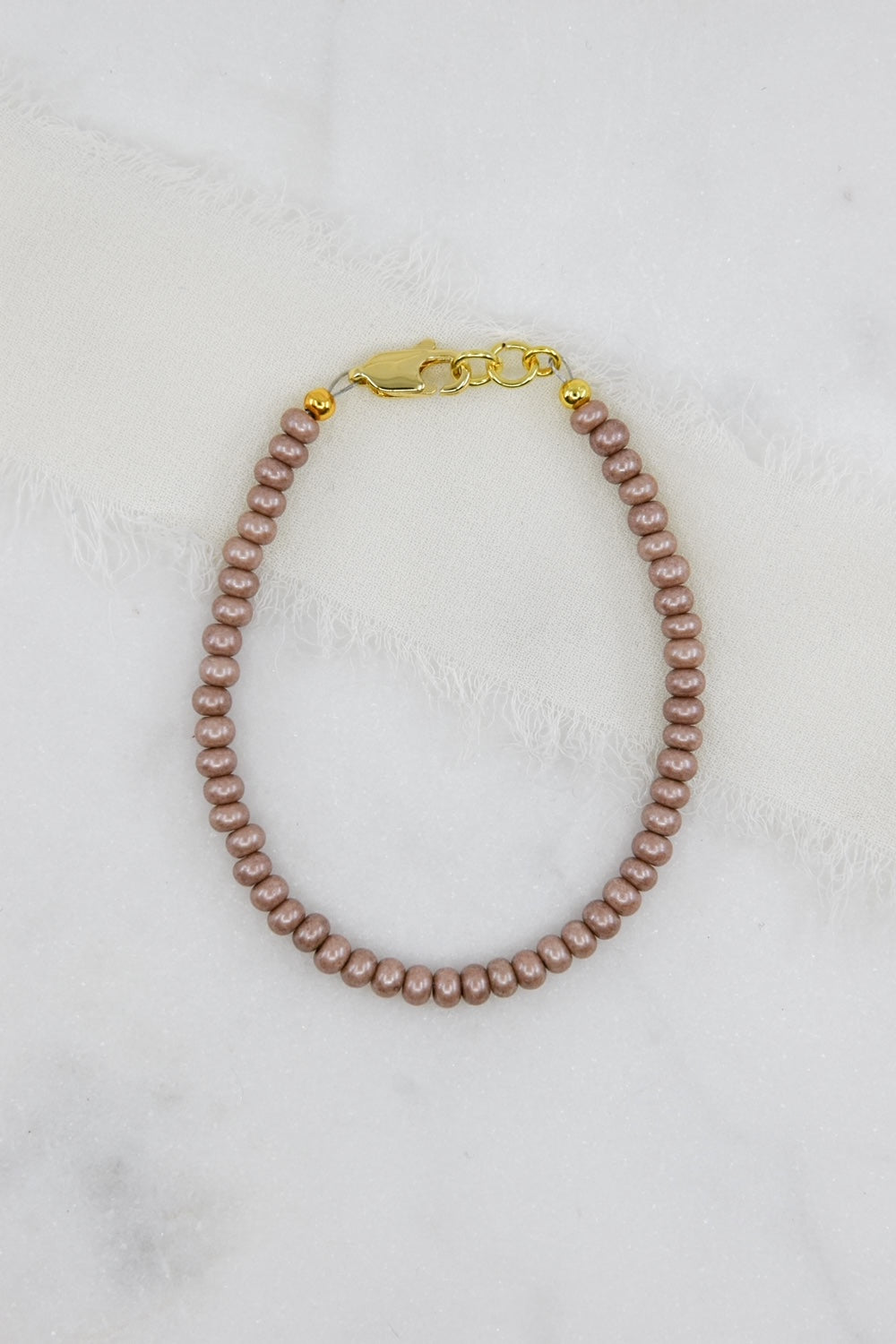Silky Pearl Hazelnut Dainty Glass