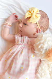 Dainty Cream AB Crystal Glass